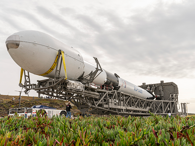Falcon 9 rolled to pad