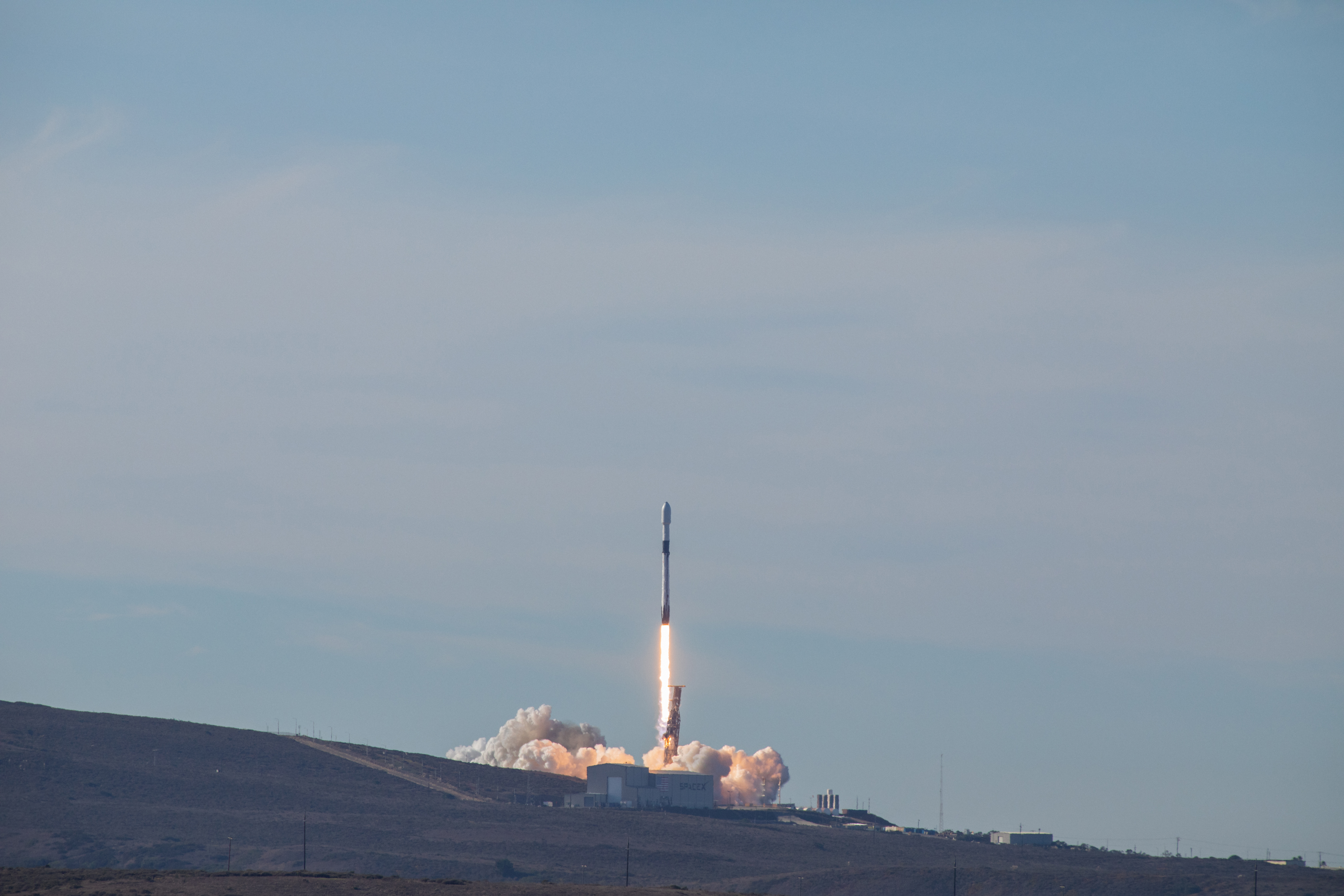 Sentinel-6 Launch, Falcon 9 lift off